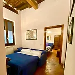 Romantico A 10 Minuti A Piedi Ponte Vecchio E 5 Minuti Da Palazzo Pitti , Ideale Per Coppie E Famiglie, In Area Unesco Florenz