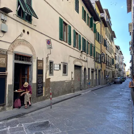 Romantico A 10 Minuti A Piedi Ponte Vecchio E 5 Minuti Da Palazzo Pitti , Ideale Per Coppie E Famiglie, In Area Unesco